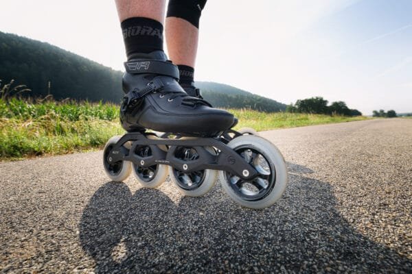 PATINES DE VELOCIDAD POWERSLIDE R4 110 - Image 3