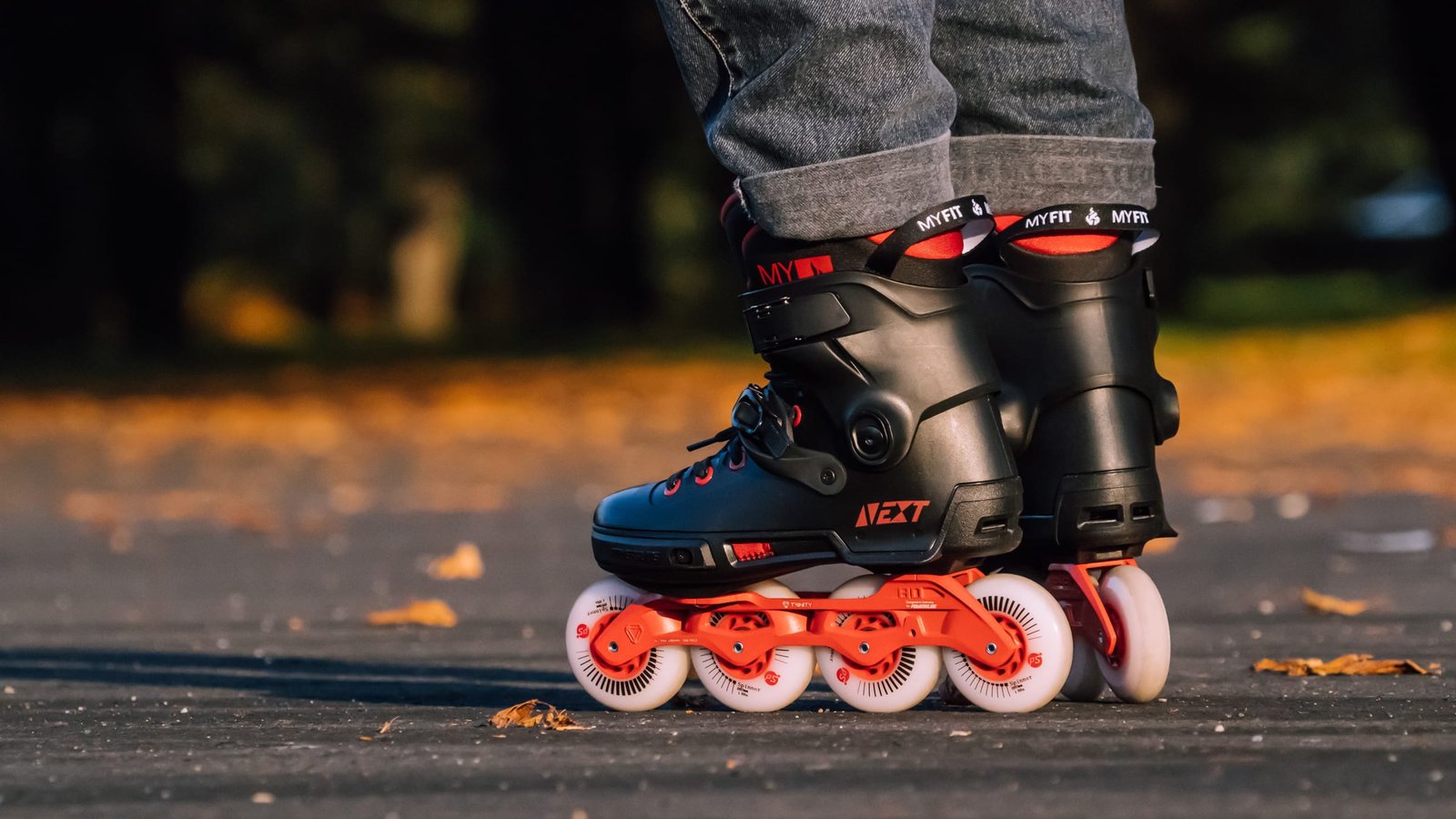 PATINES POWERSLIDE NEXT BLACK RED 80 - Image 14