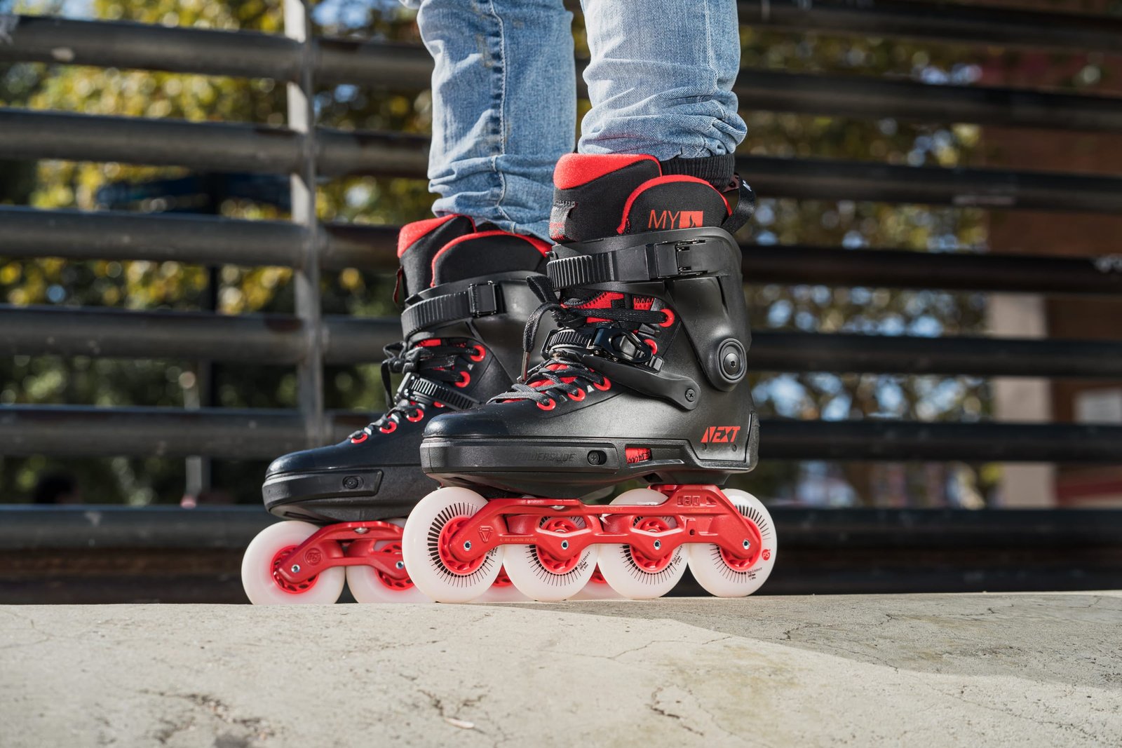 PATINES POWERSLIDE NEXT BLACK RED 80 - Image 8